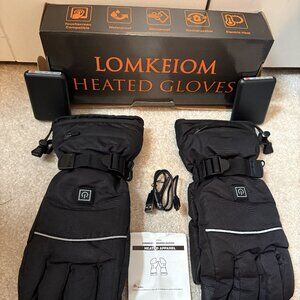 ITEM NO. 4: Heated gloves.